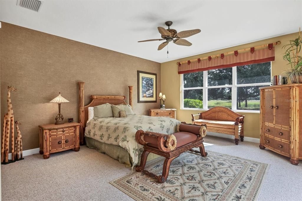 En Venta: $899,900 (3 camas, 2 baños, 2957 Pies cuadrados)