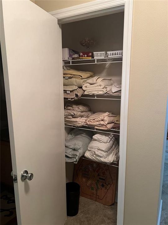 For Sale: $299,825 (2 beds, 2 baths, 1156 Square Feet)