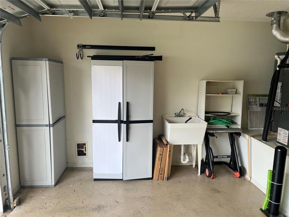 For Sale: $299,825 (2 beds, 2 baths, 1156 Square Feet)