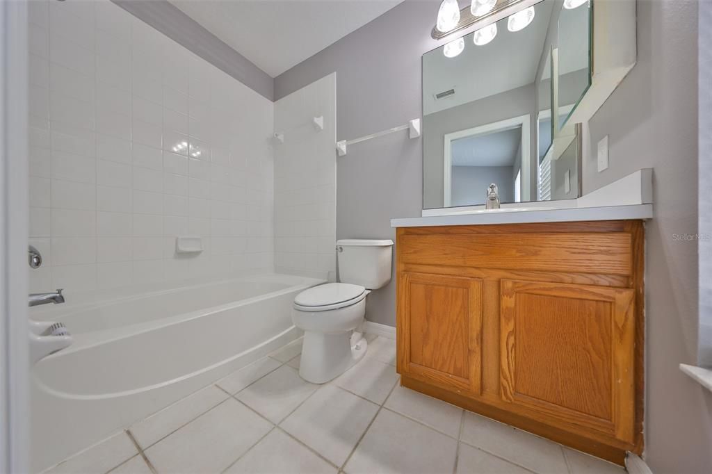 For Rent: $1,695 (2 beds, 2 baths, 1360 Square Feet)