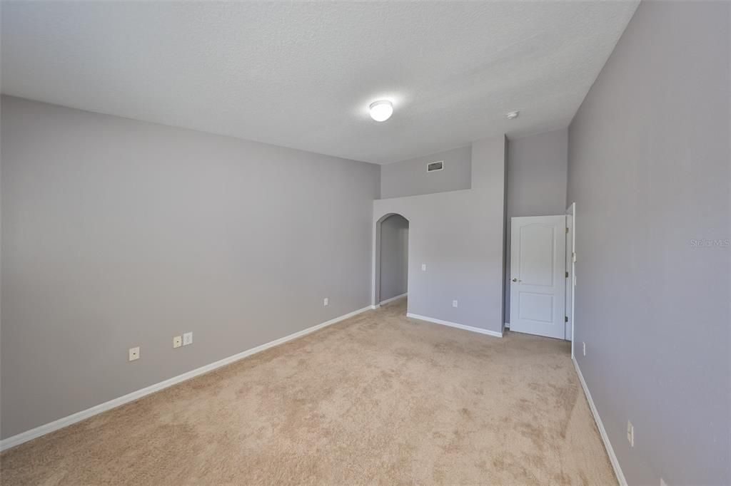 For Rent: $1,695 (2 beds, 2 baths, 1360 Square Feet)