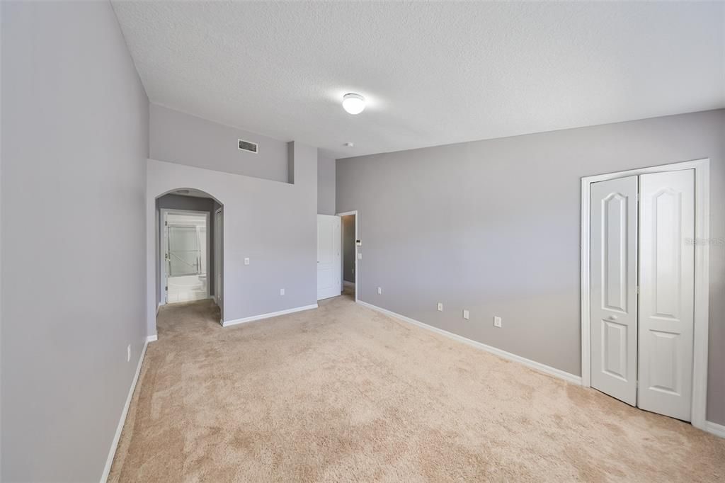 For Rent: $1,695 (2 beds, 2 baths, 1360 Square Feet)