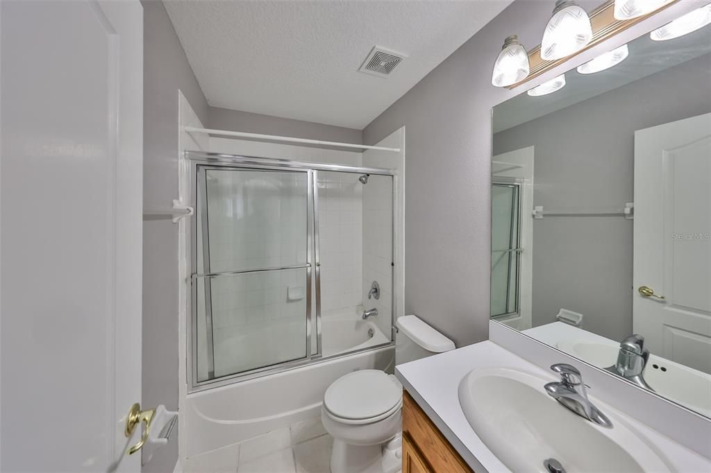 For Rent: $1,695 (2 beds, 2 baths, 1360 Square Feet)