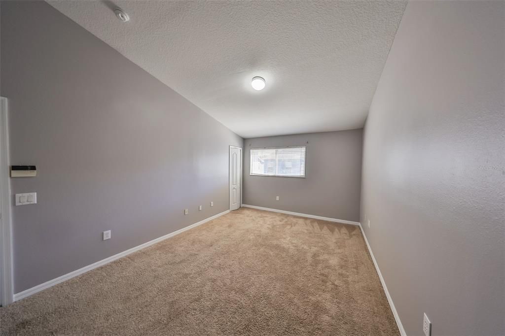 For Rent: $1,695 (2 beds, 2 baths, 1360 Square Feet)