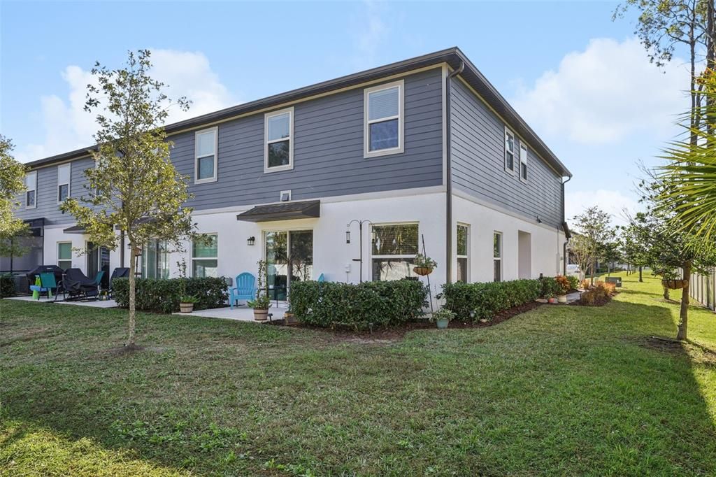 For Sale: $410,000 (4 beds, 3 baths, 1765 Square Feet)