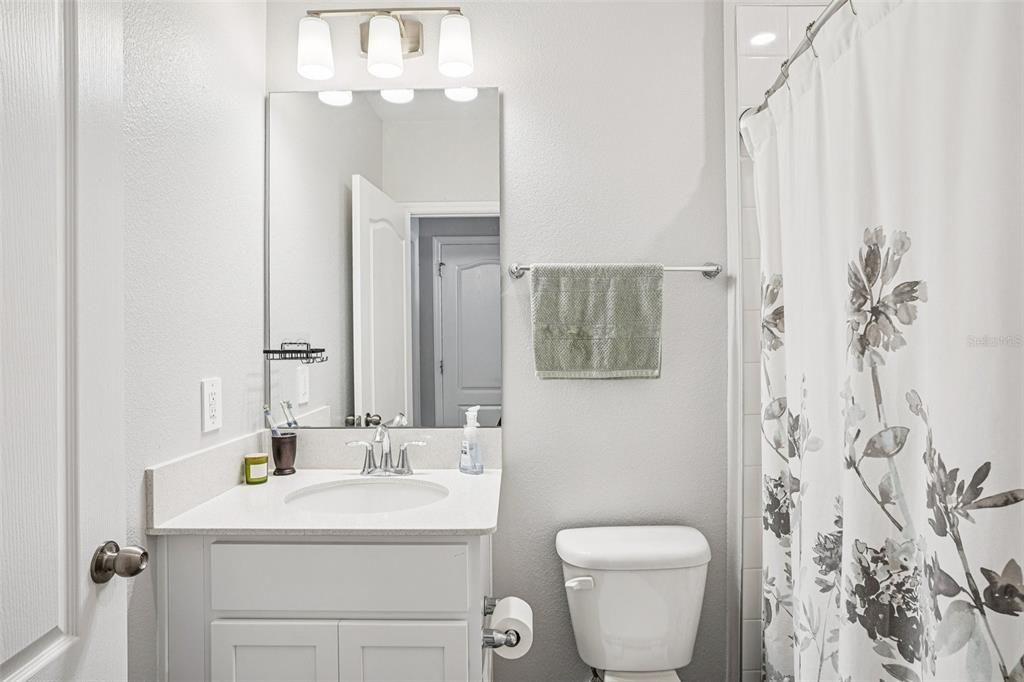 For Sale: $410,000 (4 beds, 3 baths, 1765 Square Feet)