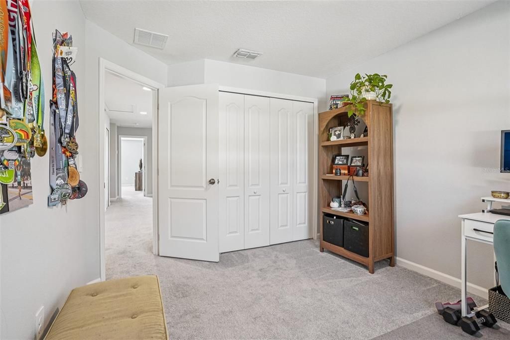 For Sale: $410,000 (4 beds, 3 baths, 1765 Square Feet)