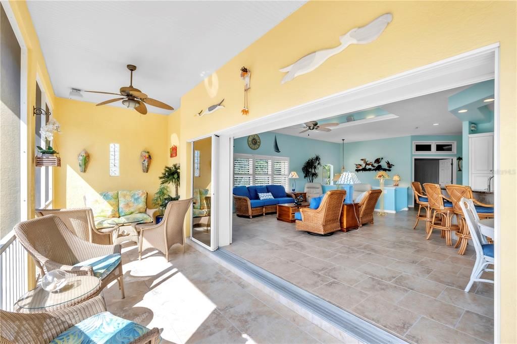 合同活跃: $1,695,000 (3 贝兹, 2 浴室, 2132 平方英尺)