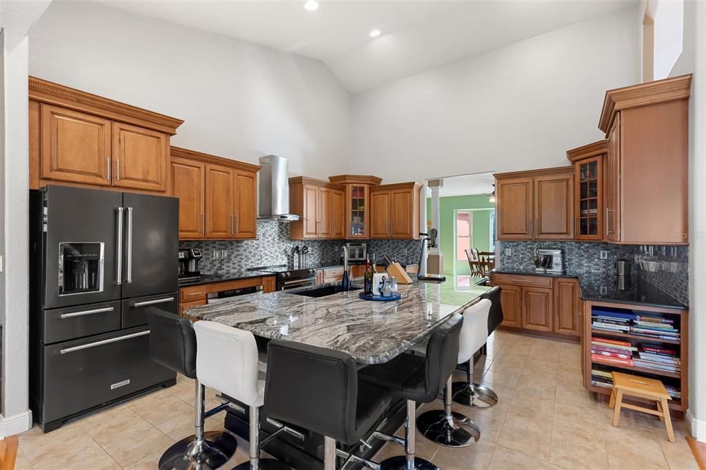 For Sale: $990,000 (4 beds, 3 baths, 3636 Square Feet)