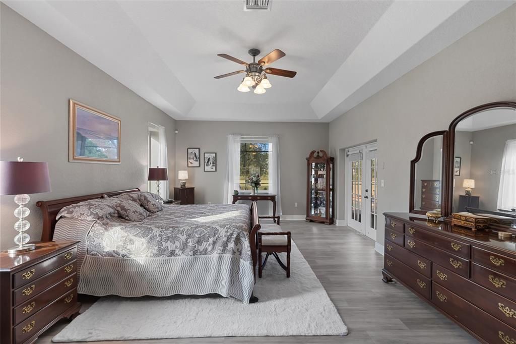 For Sale: $990,000 (4 beds, 3 baths, 3636 Square Feet)