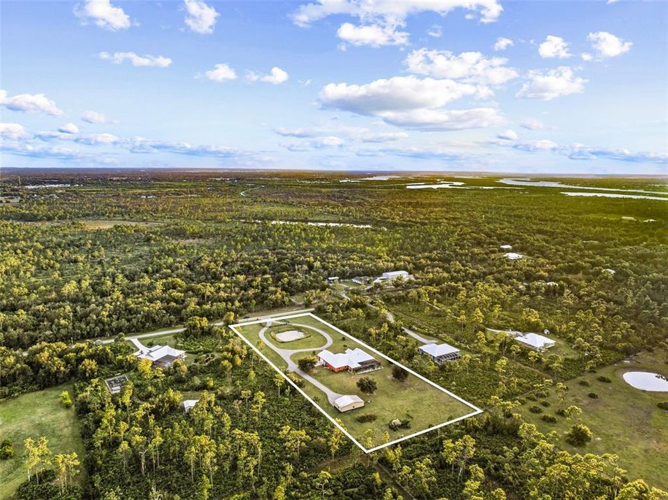 For Sale: $990,000 (4 beds, 3 baths, 3636 Square Feet)