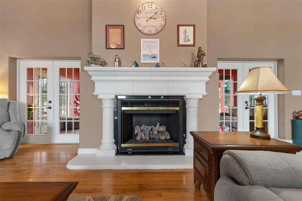 For Sale: $990,000 (4 beds, 3 baths, 3636 Square Feet)