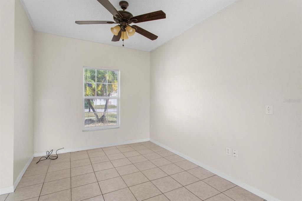 For Rent: $1,800 (3 beds, 2 baths, 1465 Square Feet)