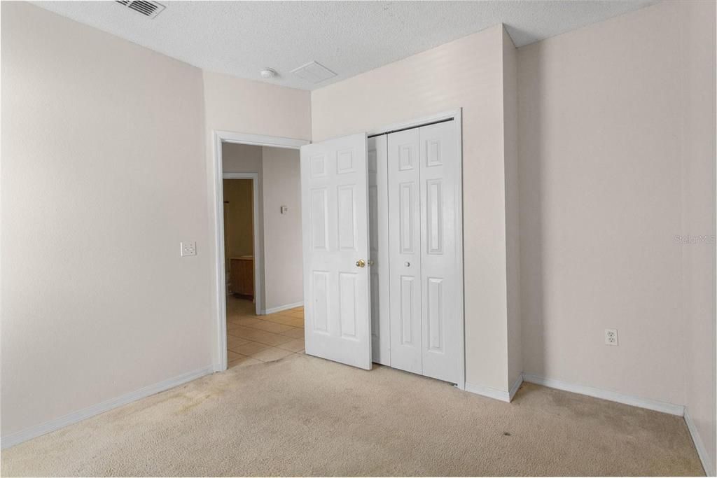 For Rent: $1,800 (3 beds, 2 baths, 1465 Square Feet)