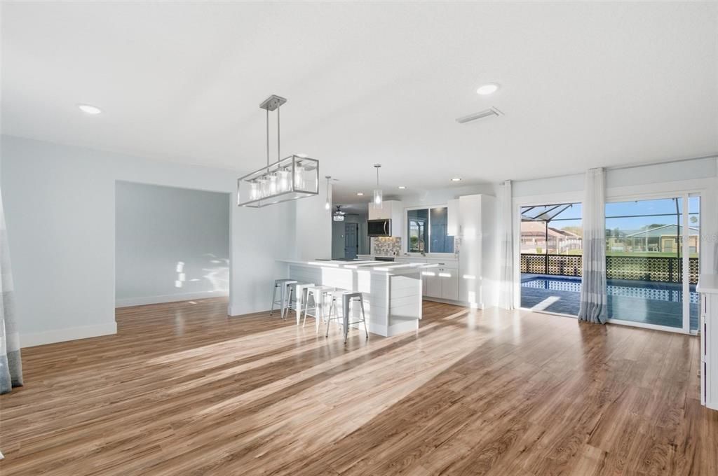 For Sale: $635,000 (3 beds, 2 baths, 1766 Square Feet)