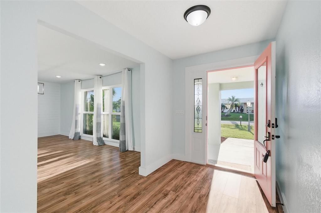 For Sale: $635,000 (3 beds, 2 baths, 1766 Square Feet)