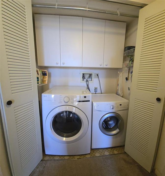 На продажу: $125,000 (2 спален, 2 ванн, 783 Квадратных фут)