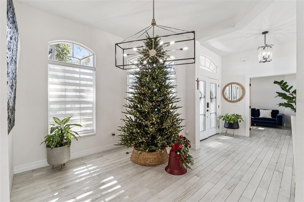 For Sale: $590,000 (4 beds, 2 baths, 1929 Square Feet)