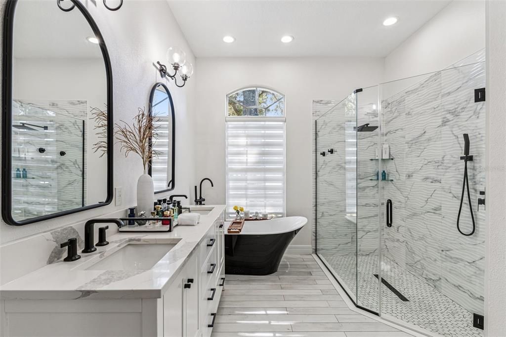 For Sale: $590,000 (4 beds, 2 baths, 1929 Square Feet)