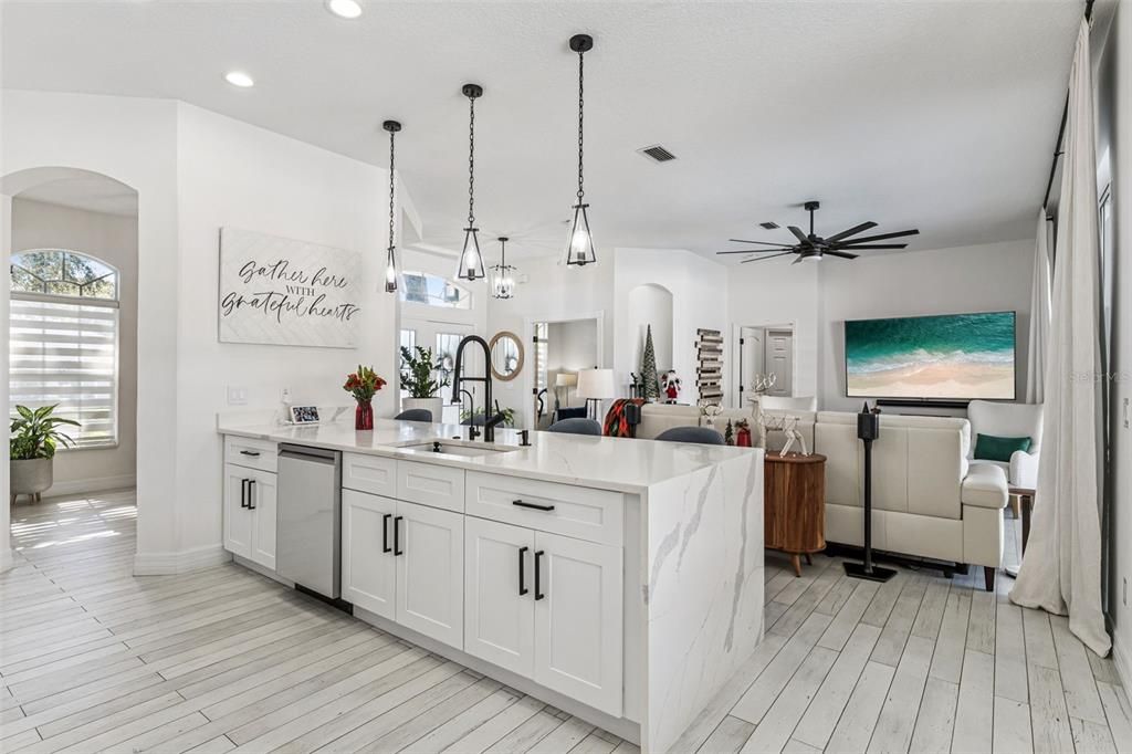 For Sale: $590,000 (4 beds, 2 baths, 1929 Square Feet)