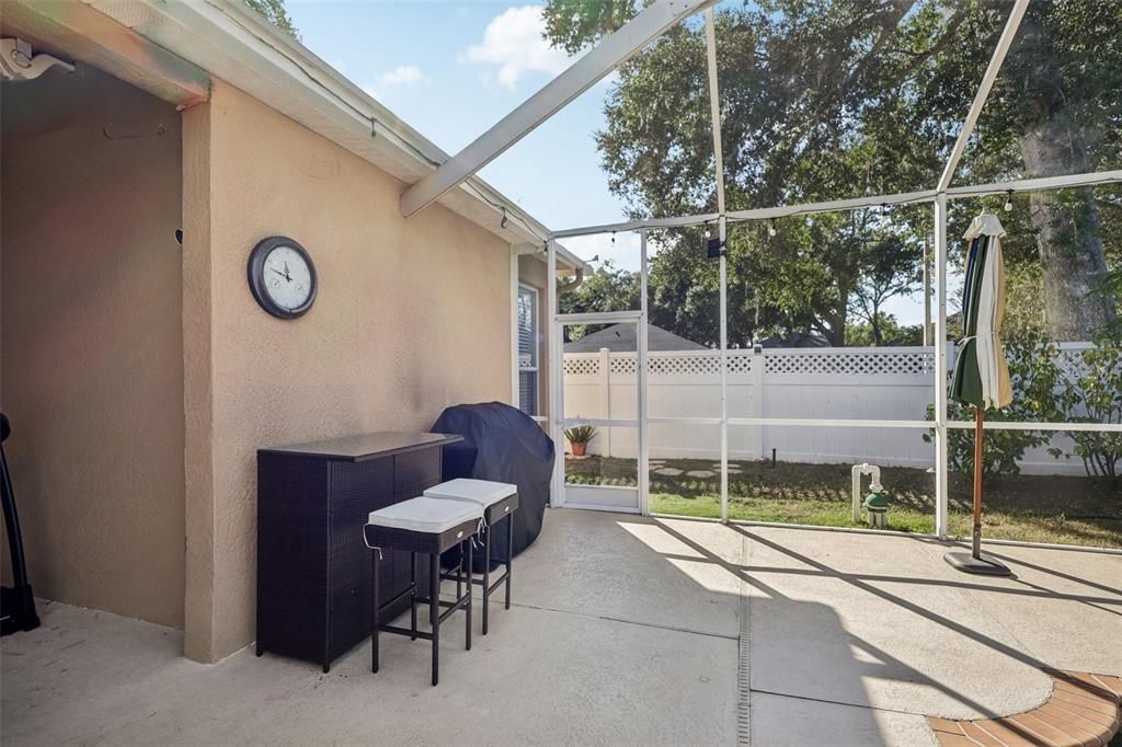 待售: $545,000 (5 贝兹, 3 浴室, 2325 平方英尺)