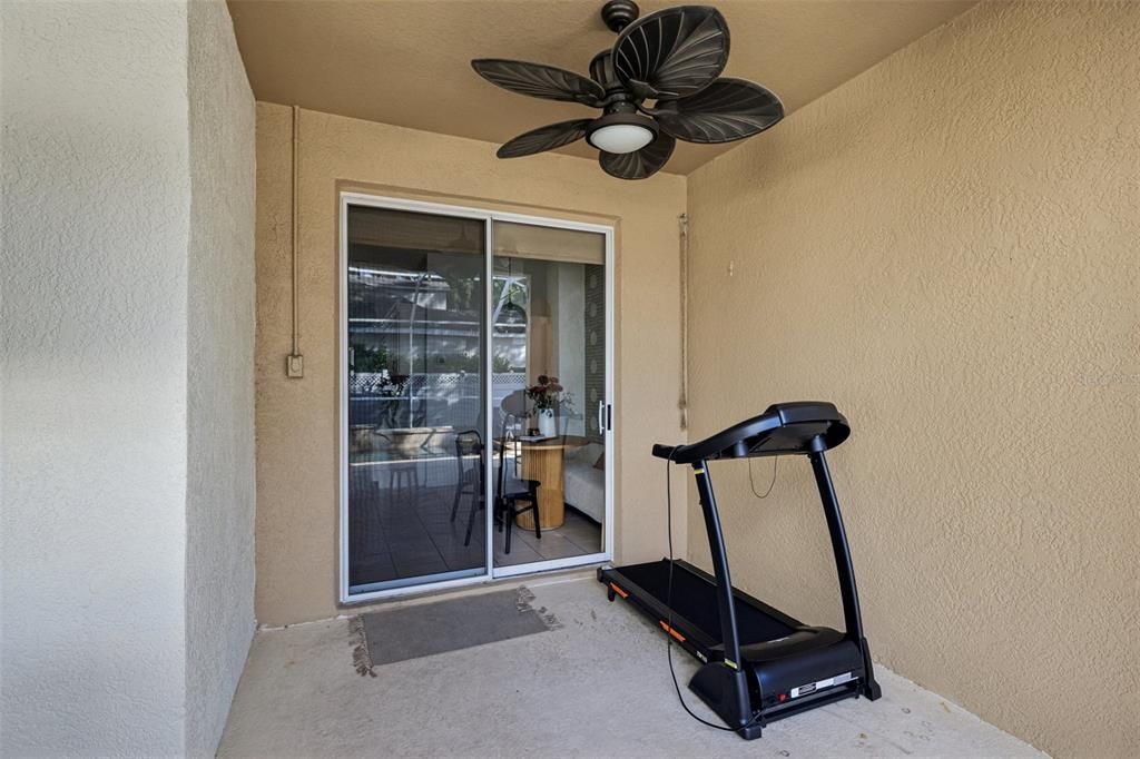 待售: $545,000 (5 贝兹, 3 浴室, 2325 平方英尺)