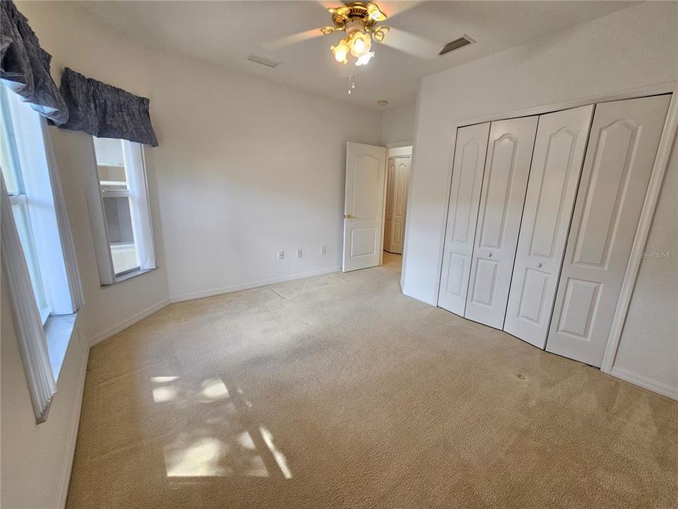 出租: $2,200 (2 贝兹, 2 浴室, 1385 平方英尺)