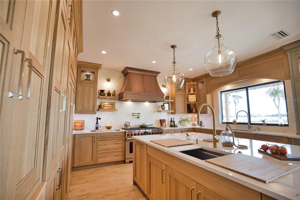 En Venta: $3,850,000 (5 camas, 4 baños, 3967 Pies cuadrados)