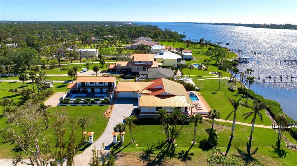 En Venta: $3,850,000 (5 camas, 4 baños, 3967 Pies cuadrados)