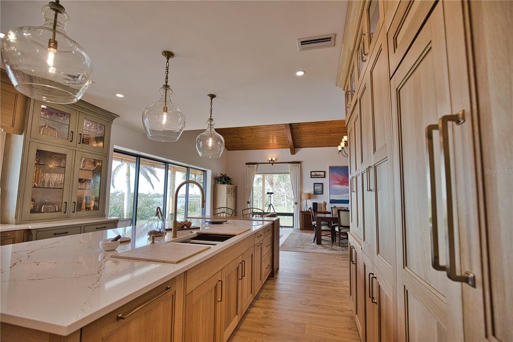 En Venta: $3,850,000 (5 camas, 4 baños, 3967 Pies cuadrados)