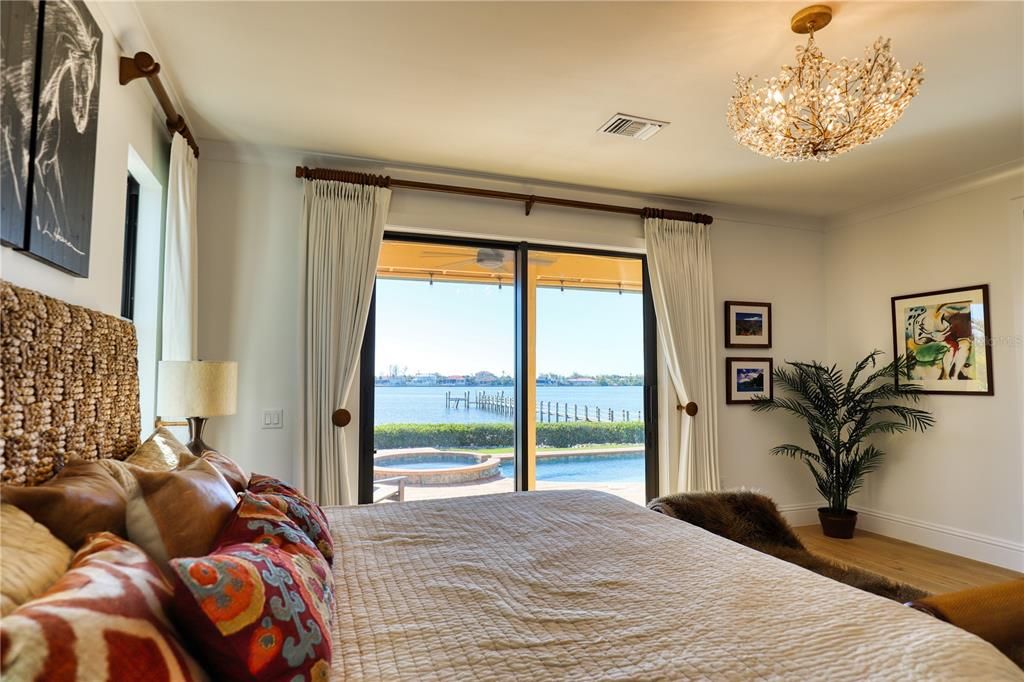 En Venta: $3,850,000 (5 camas, 4 baños, 3967 Pies cuadrados)