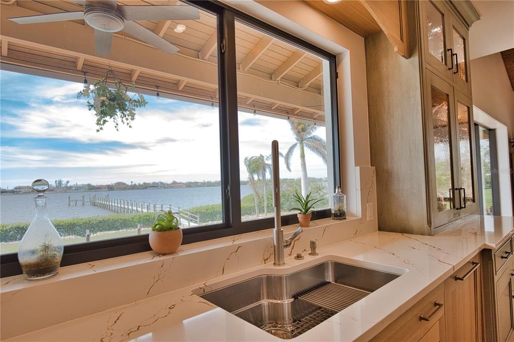 En Venta: $3,850,000 (5 camas, 4 baños, 3967 Pies cuadrados)