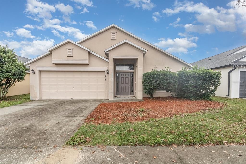 For Sale: $304,900 (3 beds, 2 baths, 1942 Square Feet)