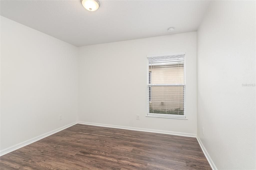 For Sale: $304,900 (3 beds, 2 baths, 1942 Square Feet)