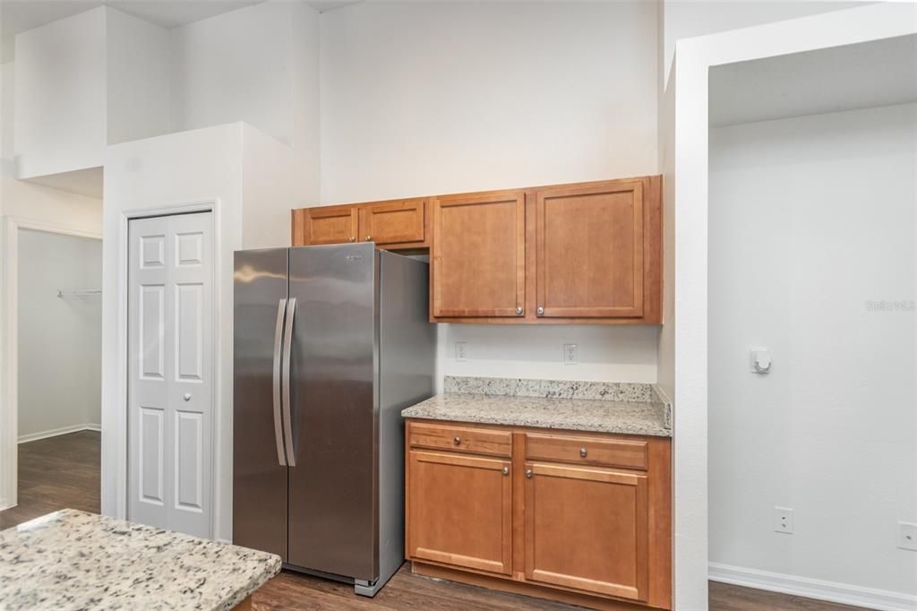 For Sale: $304,900 (3 beds, 2 baths, 1942 Square Feet)