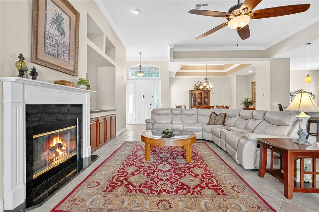 For Sale: $799,000 (3 beds, 3 baths, 2305 Square Feet)