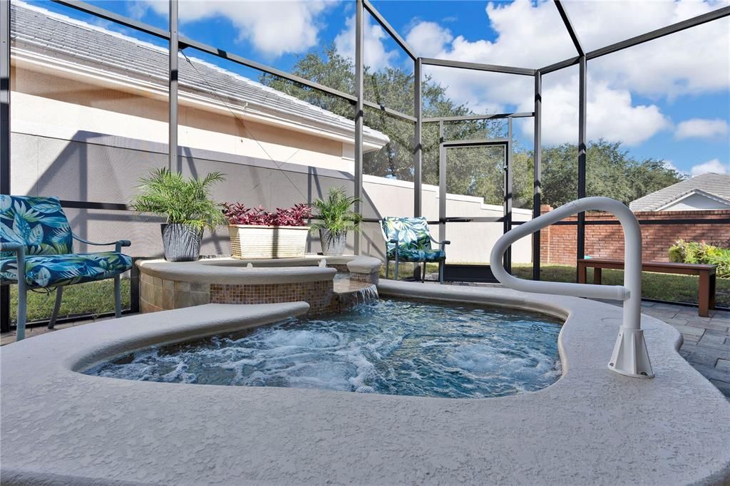 For Sale: $799,000 (3 beds, 3 baths, 2305 Square Feet)