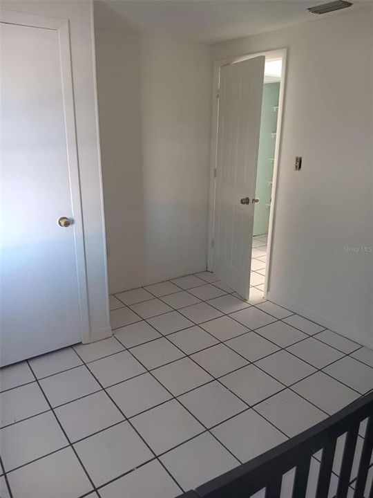For Rent: $1,400 (2 beds, 1 baths, 750 Square Feet)