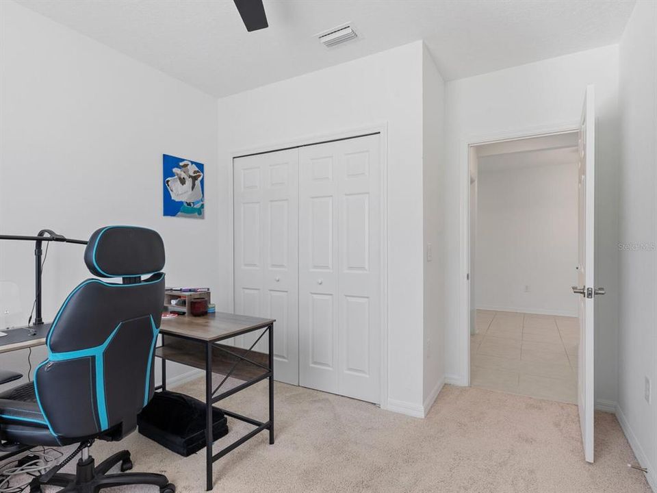 На продажу: $419,000 (4 спален, 3 ванн, 1734 Квадратных фут)