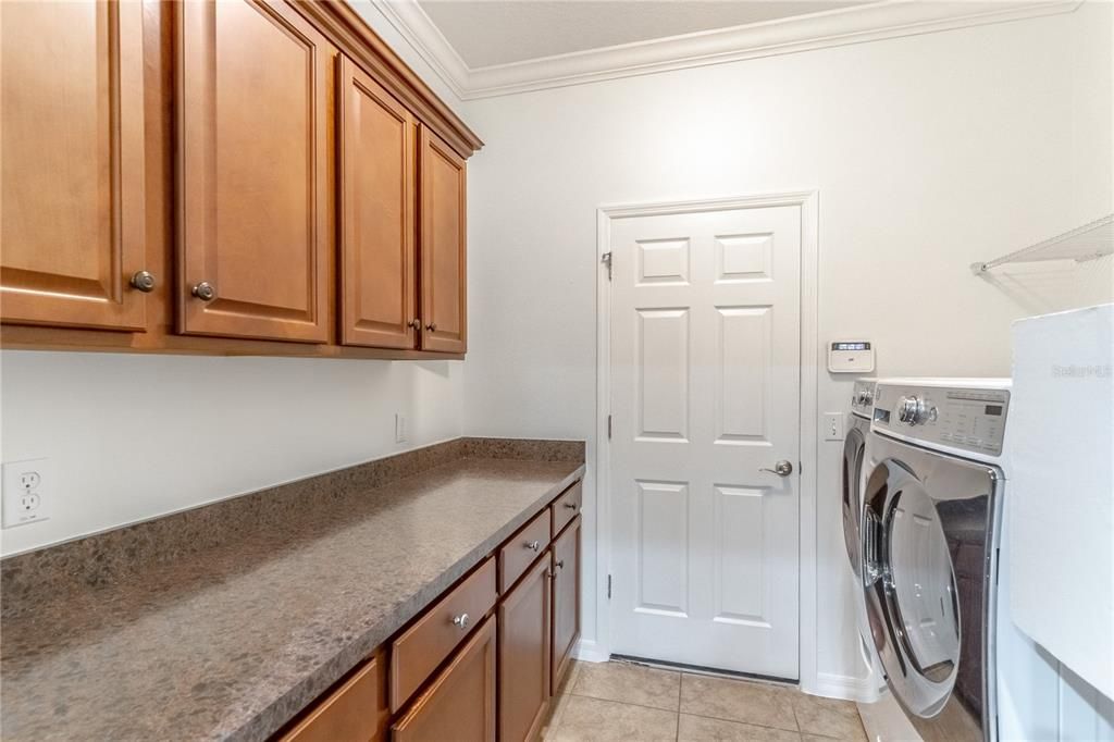 Active With Contract: $550,000 (4 beds, 3 baths, 3087 Square Feet)