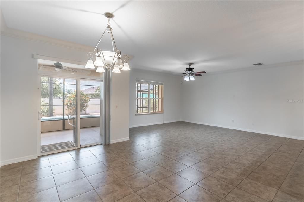 Active With Contract: $550,000 (4 beds, 3 baths, 3087 Square Feet)