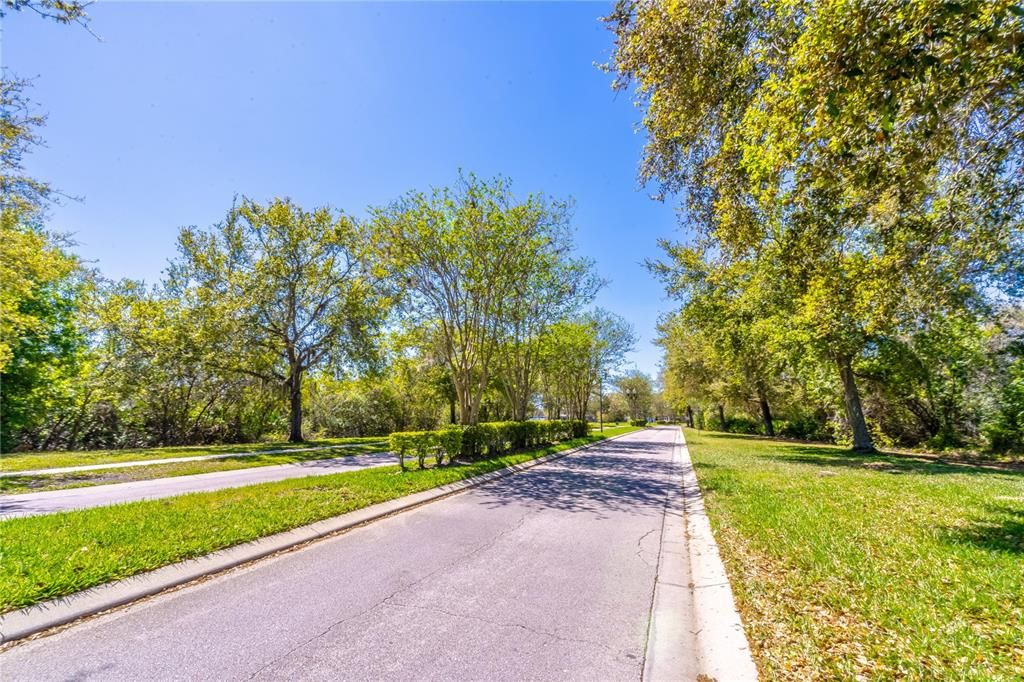 Active With Contract: $550,000 (4 beds, 3 baths, 3087 Square Feet)