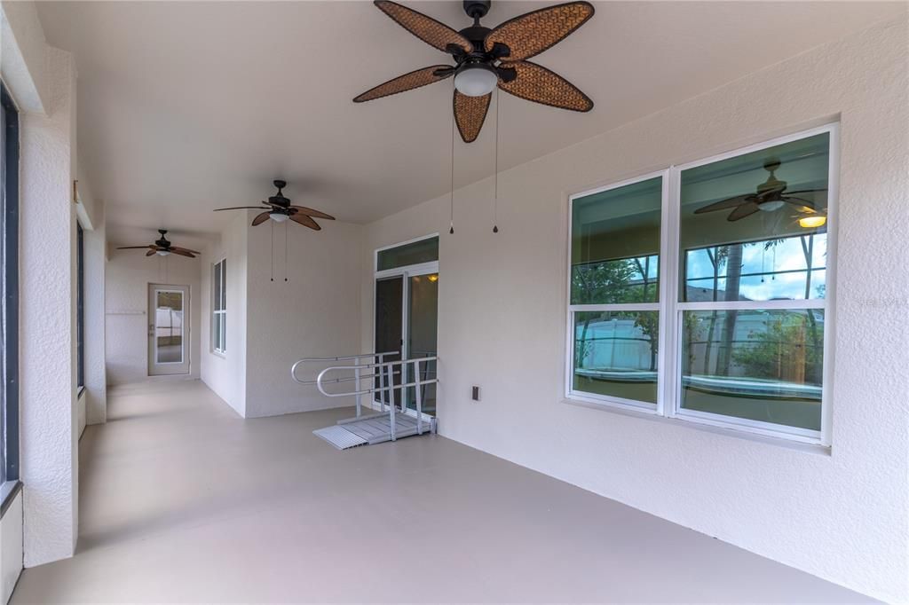 Active With Contract: $550,000 (4 beds, 3 baths, 3087 Square Feet)