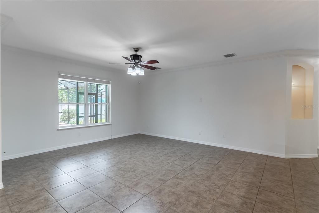 Active With Contract: $550,000 (4 beds, 3 baths, 3087 Square Feet)