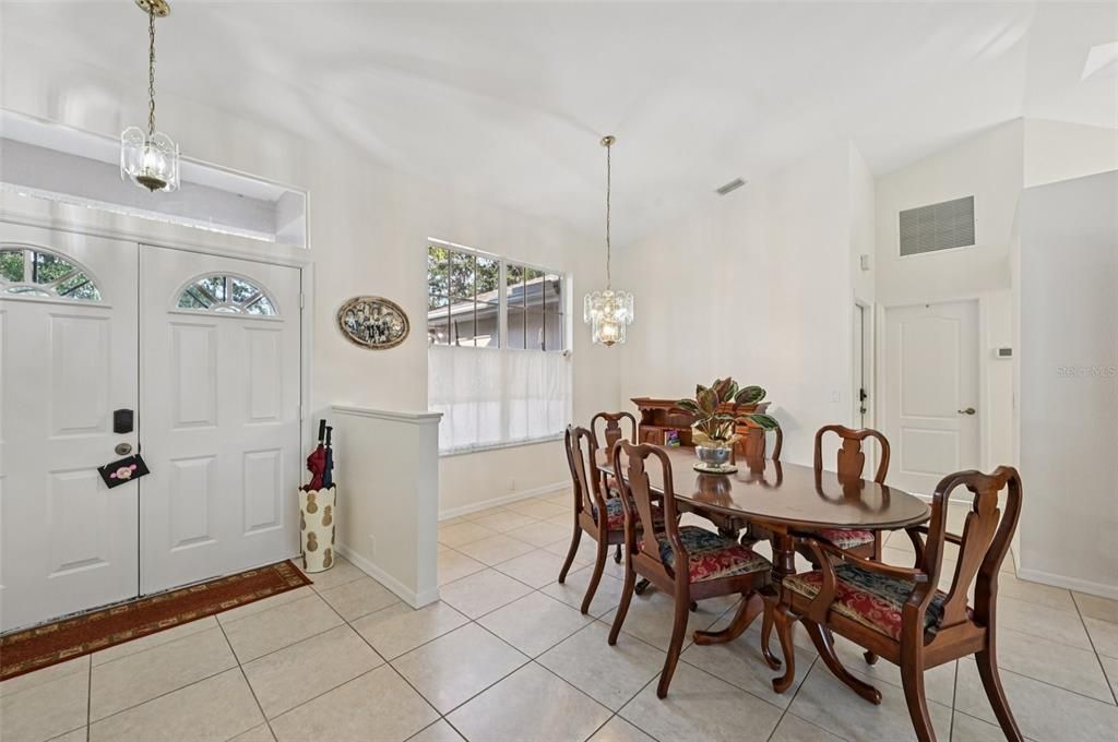 待售: $448,000 (3 贝兹, 2 浴室, 1758 平方英尺)