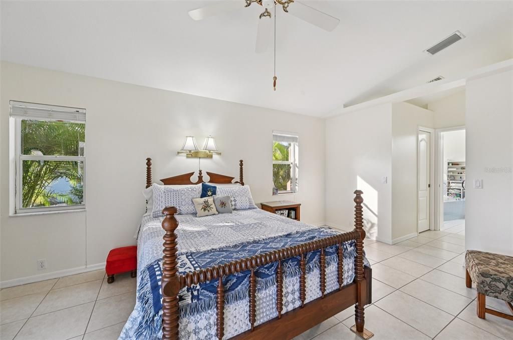 待售: $448,000 (3 贝兹, 2 浴室, 1758 平方英尺)