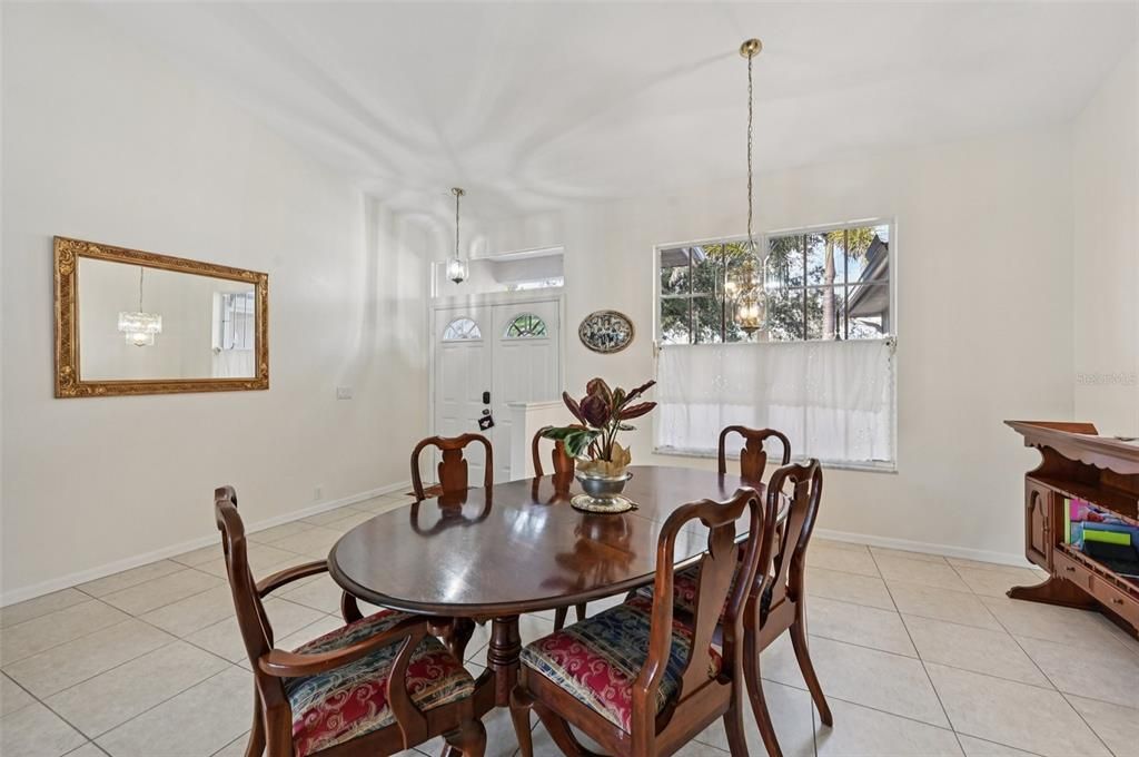 待售: $448,000 (3 贝兹, 2 浴室, 1758 平方英尺)