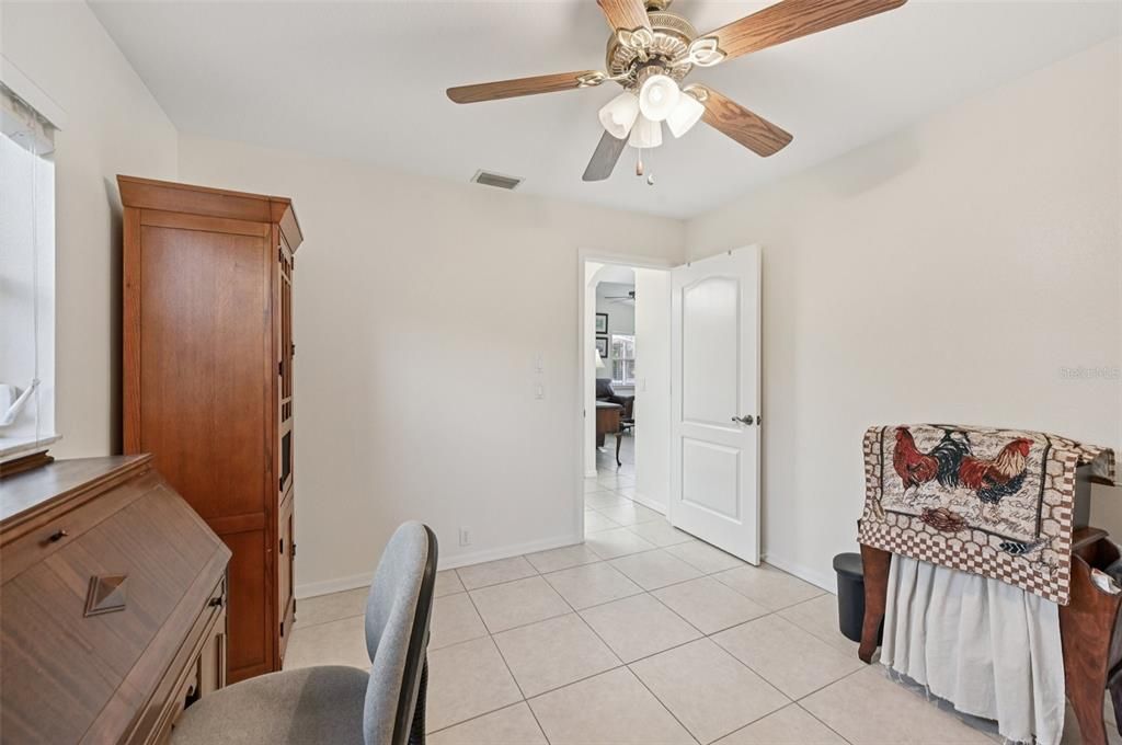 待售: $448,000 (3 贝兹, 2 浴室, 1758 平方英尺)