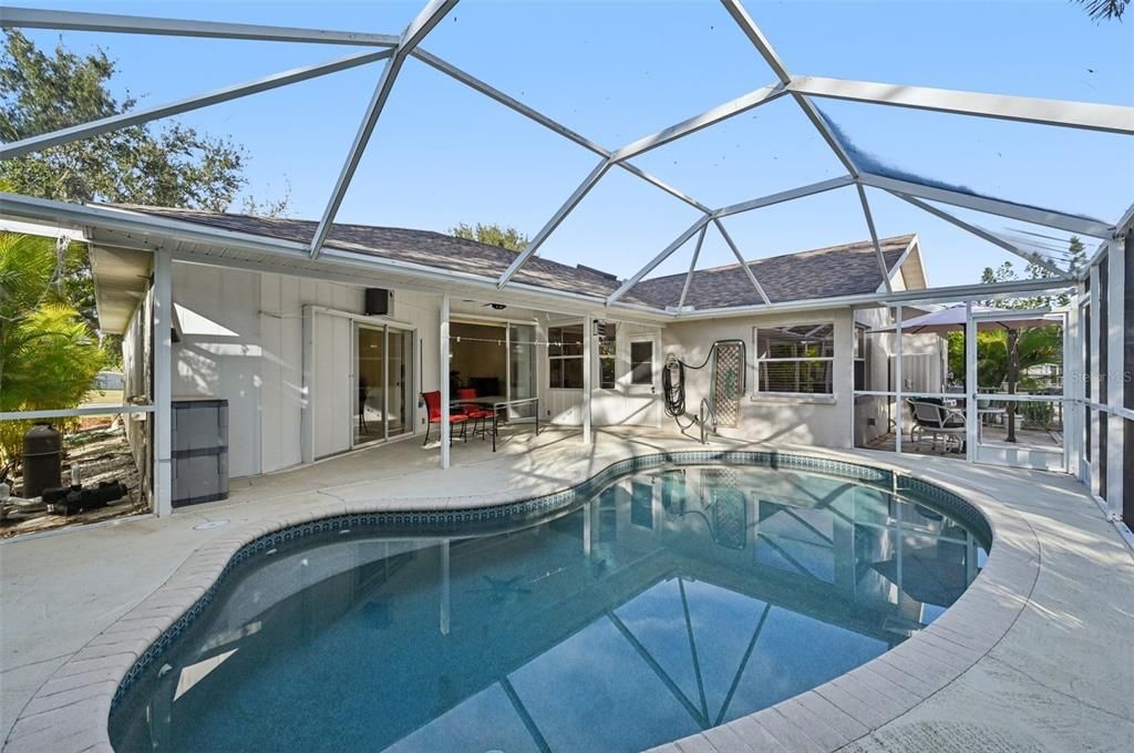 待售: $448,000 (3 贝兹, 2 浴室, 1758 平方英尺)