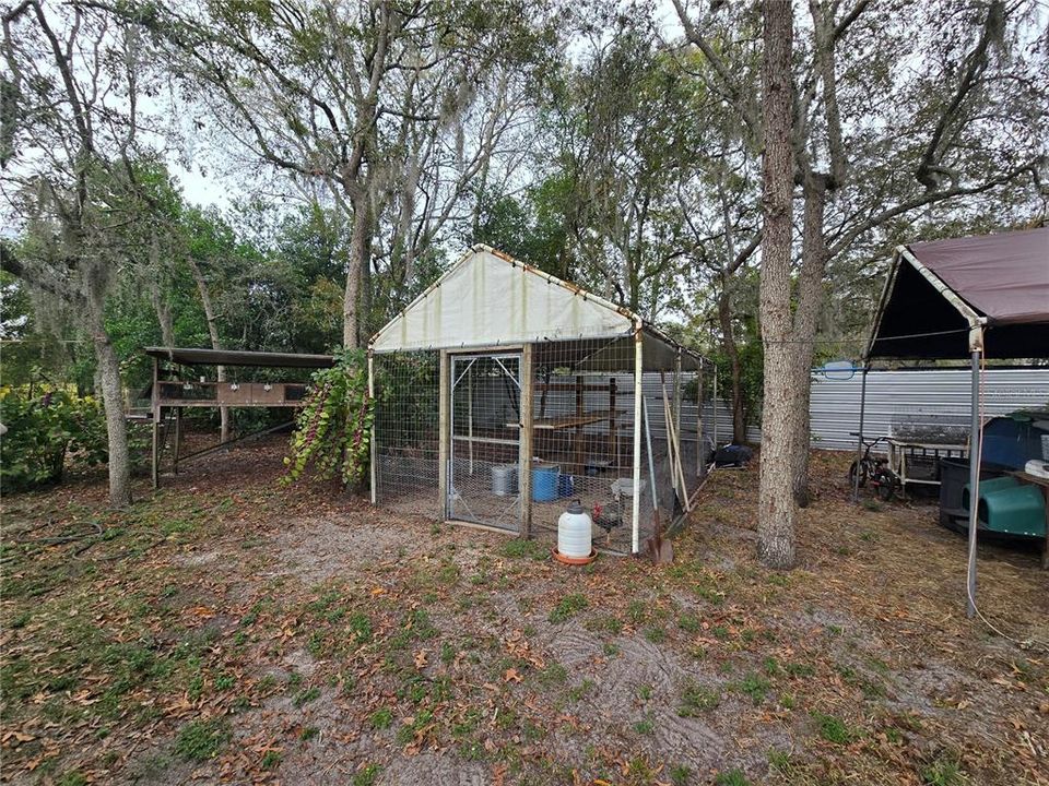 For Sale: $354,900 (4 beds, 2 baths, 2280 Square Feet)